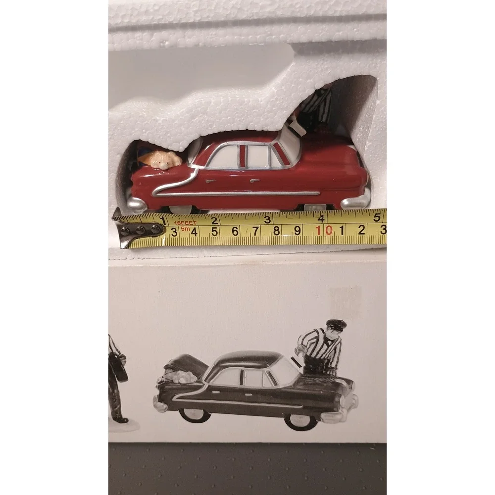 Dept 56 Snow Village Accessories Service With A Smile Skating Red Car Excellent